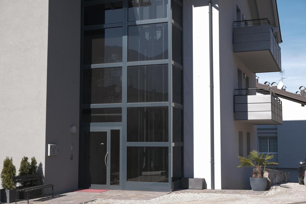 Nuovo Residence Al Lago - Levico Левико Терме Екстериор снимка