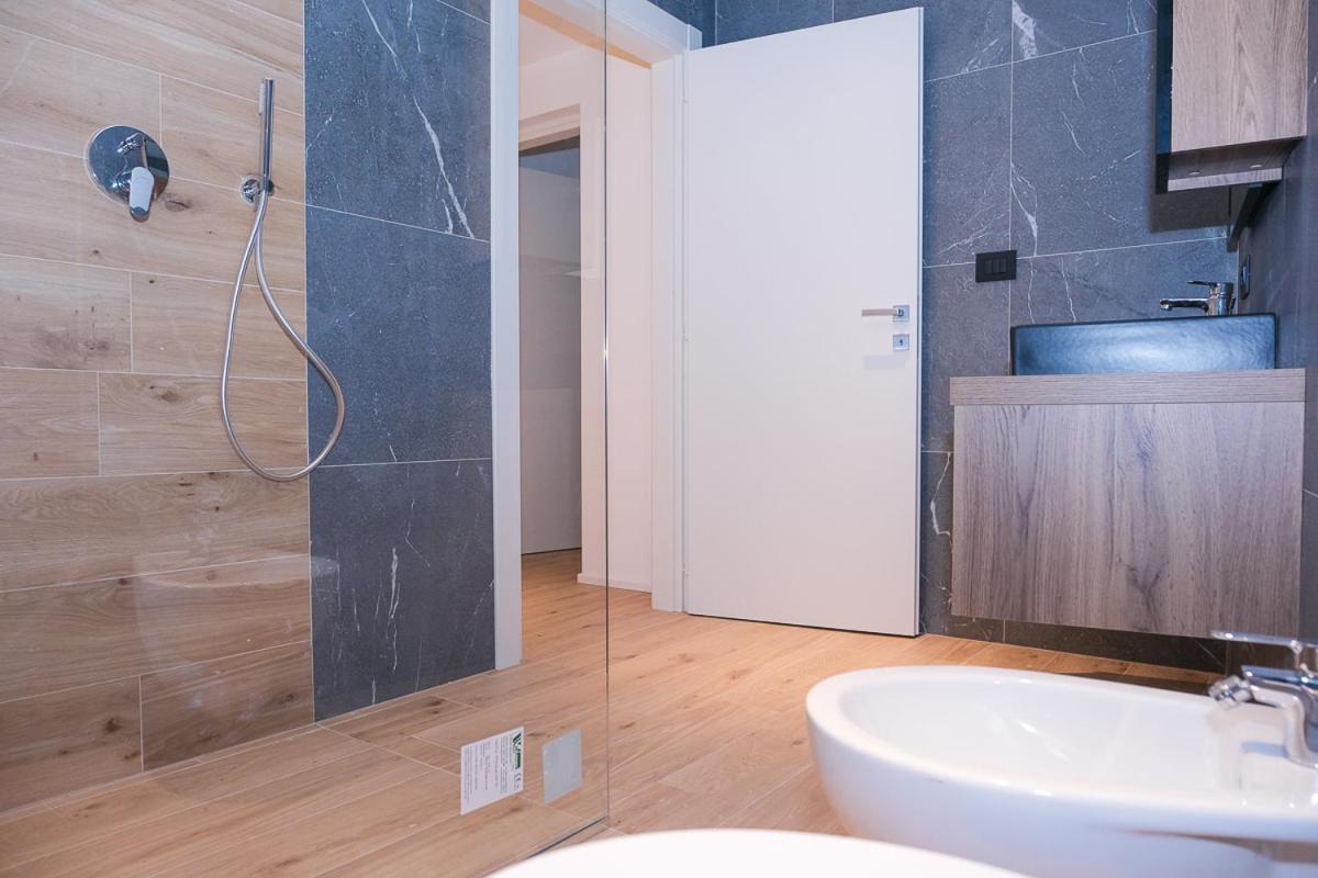 Nuovo Residence Al Lago - Levico Левико Терме Екстериор снимка